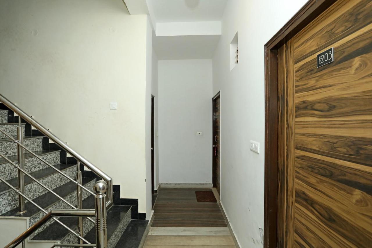 Hotel Saptrishi Rishīkesh Esterno foto