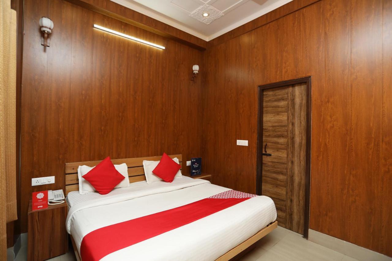 Hotel Saptrishi Rishīkesh Esterno foto